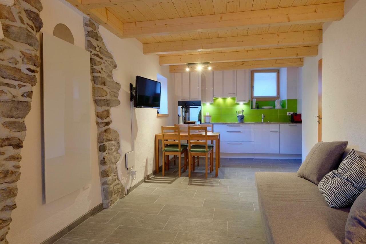 El Stanzion Apartment Roveredo Luaran gambar